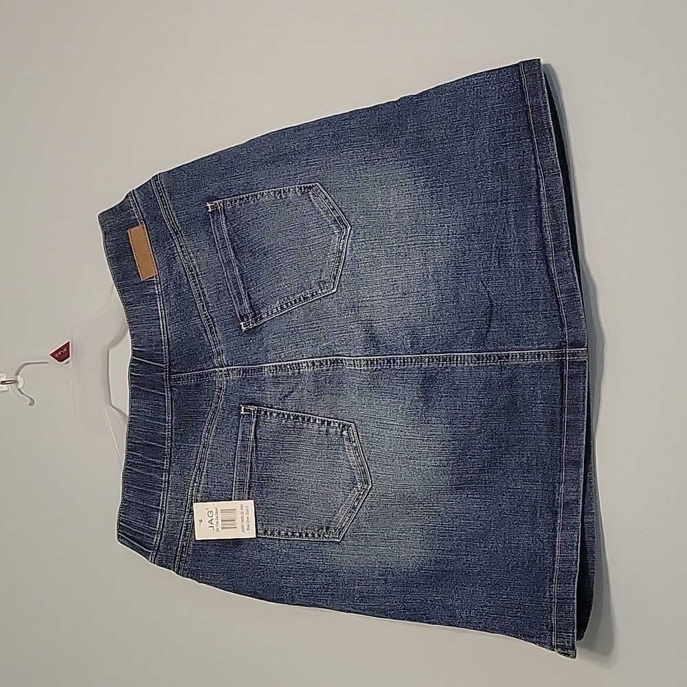Jag Women's  Denim Pull-on Skort Size 8